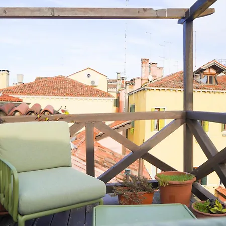 Melusina Roof Terrace Center * Velence